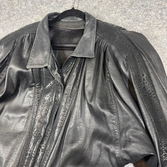 Vintage 80s Black Leather Bomber Jacket Women Oversized Puff Sleeve Retro Grunge - Picture 9 of 16